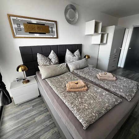 Kleine Moewe, Exklusives Ein Zimmer Apartment Mit Sauna Im Haus 분스토트 외부 사진