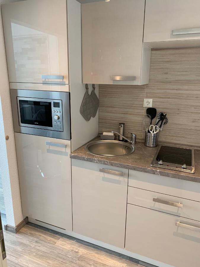 Kleine Moewe, Exklusives Ein Zimmer Apartment Mit Sauna Im Haus 분스토트 외부 사진